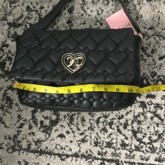 Juicy Couture NWT handle/Shoulder/Crossbody Heart Bag - Picture 16 of 17